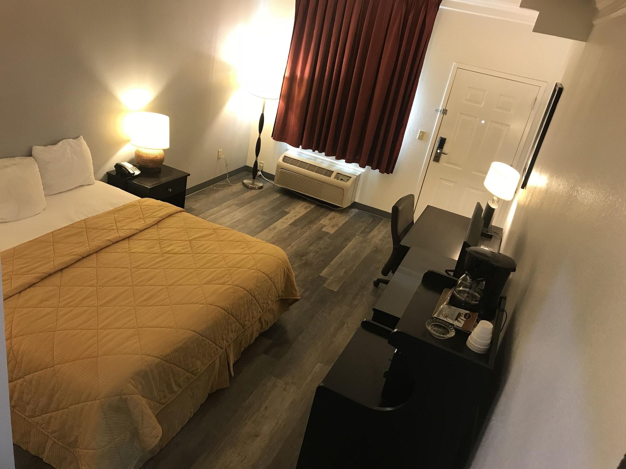 Rodeway Inn Стивенвилл Экстерьер фото