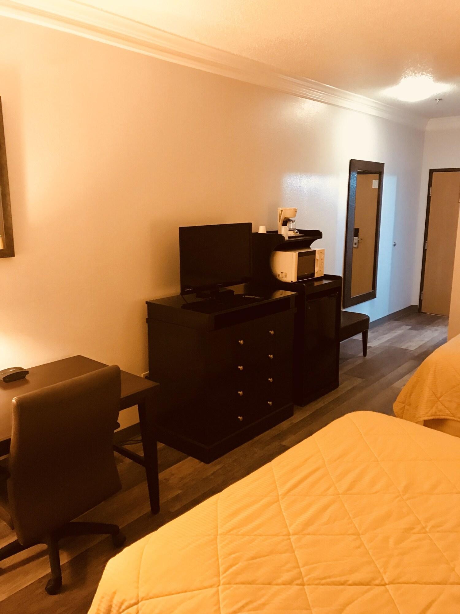 Rodeway Inn Стивенвилл Экстерьер фото